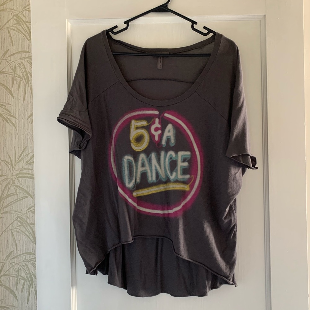 Suuuper soft & slouchy grey hi-lo t-shirt.